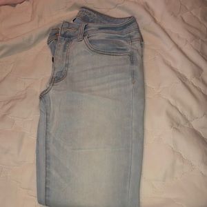 A&E light skinny jeans